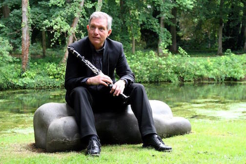 Arjan Eek speelt klarinet
